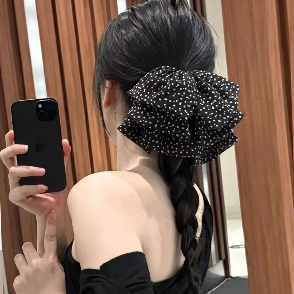 Jepit Rambut Model Hiu Besar M - Travel Accessories Aesthetic ulasan dan harga